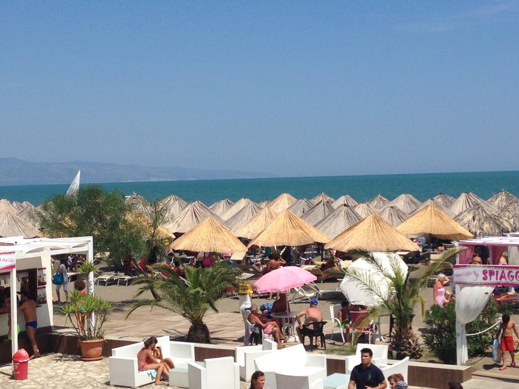 Beach Club Ippocampo Bagian luar foto