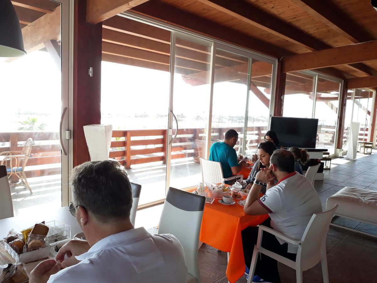 Beach Club Ippocampo Bagian luar foto